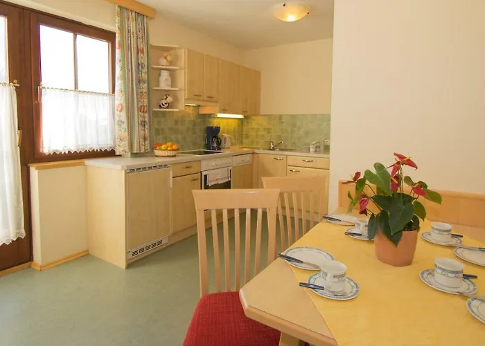 农家乐 阿贝尔霍夫酒店 *